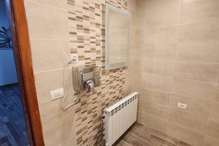 Entire apartment, This room is a bunk room with two single bunk beds. The bathroom and showers are shared with the two other bunk rooms . in Vilaflor, South Tenerife