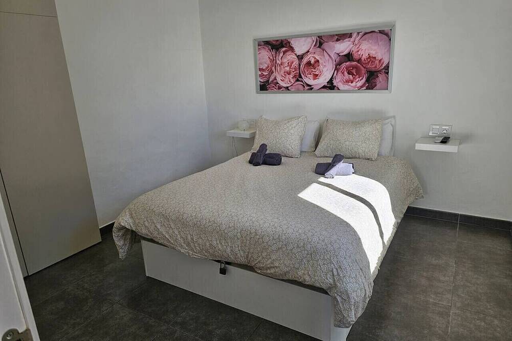 Entire apartment, El Mirador de El Paso - vista piscina in El Paso (La Palma), La Palma South