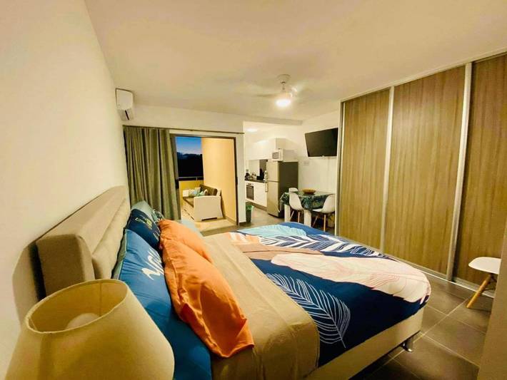 Apartamento para 4 personas, con terraza y vistas en Tahiti