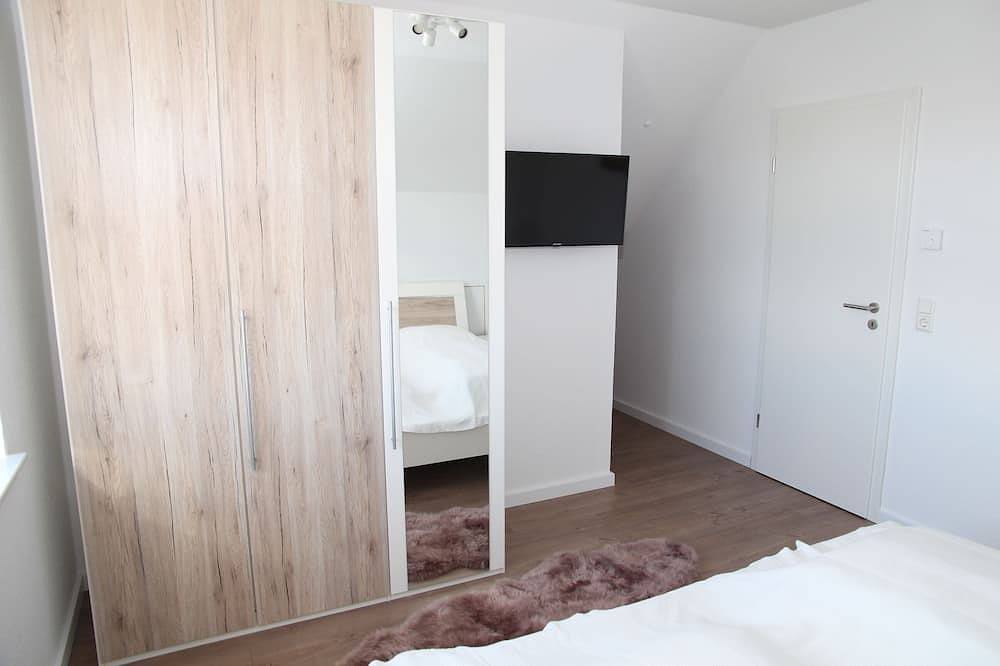 Schönes Ferienhaus in traumhafter Wasserlage in Loppersum (Hinte), Hinte