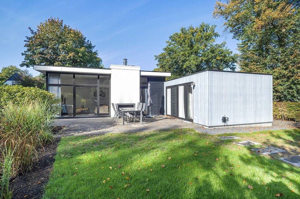 Holiday Home Maridu Family L-Cube in Hoge Veluwe