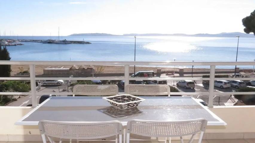 Location de vacances pour 4 personnes, avec Terrasse dans Casino De Sainte Maxime - 3