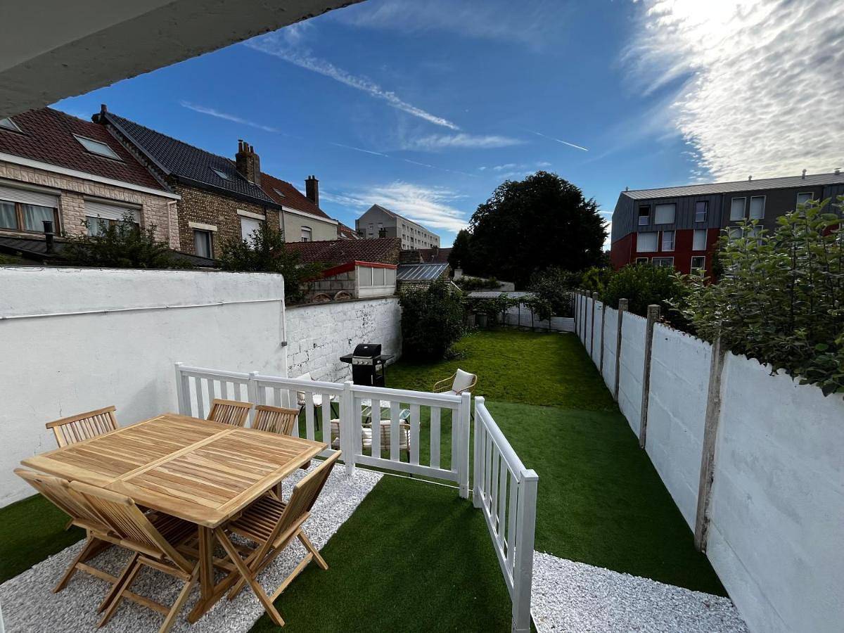 Three-Bedroom House in Dunkerque, Côte des dunes de Flandres