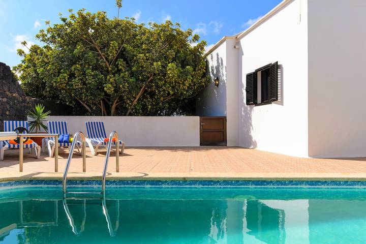 Chalet para 8 personas, con jardín, Se admiten mascotas en Lanzarote - 2