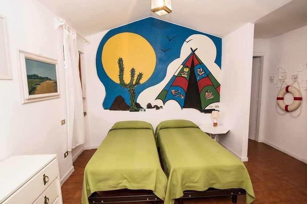 Villa Picci en el bosque de pinos a pocos metros del mar. in Castiglione della Pescaia, Provincia de Grosseto