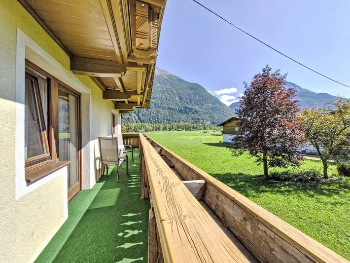 Ferienwohnung für 6 Personen, mit Garten und Balkon, mit Haustier in Längenfeld - 2