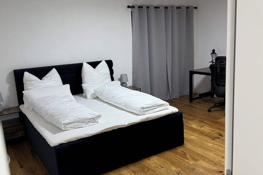 Ganze Wohnung, Deluxe Apartment No.2 in Reutlingen | Mitten in der Innenstadt | Modern in Reutlingen, Neckar-Alb