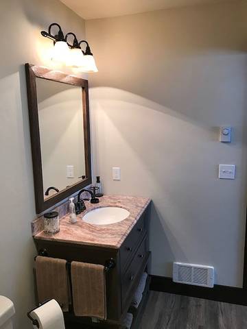 Log Cabin for 2 People in Somers, Flathead National Forest, Photo 3