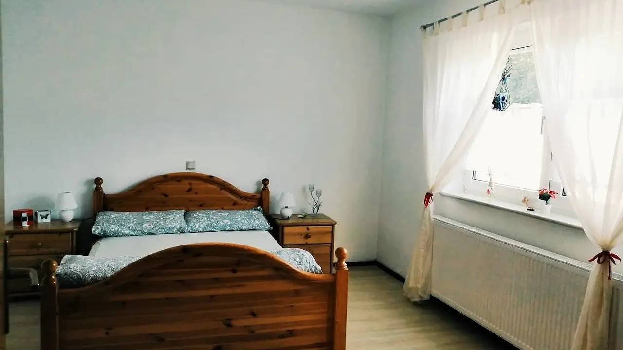 Ganze Ferienwohnung, Ferienwohnung für 4 Personen (76 m²) in Gladenbach in Gladenbach, Naturpark Lahn-Dill-Bergland