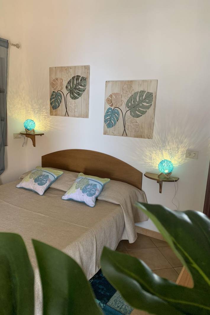 Ferienwohnung für 4 Personen, mit Balkon und Terrasse sowie Garten und Ausblick auf den Liparische Inseln - 3