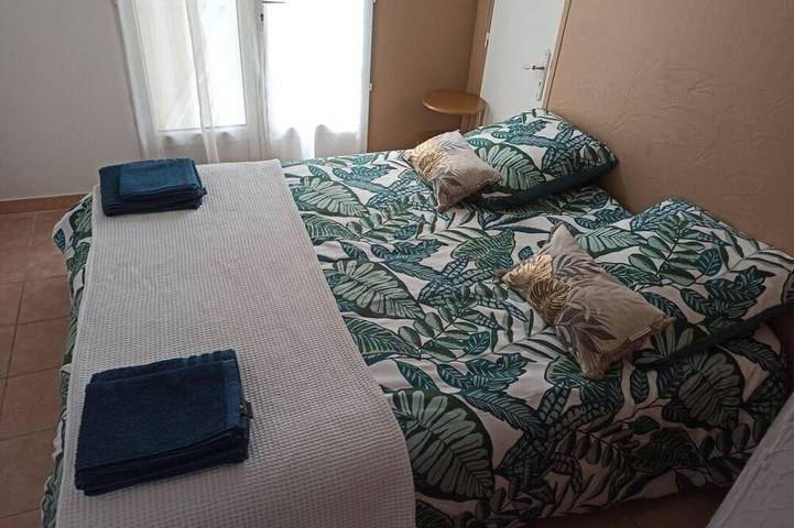 Location de vacances pour 2 personnes à Marignane - 2