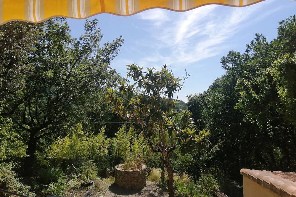 Maison cosy, nichée ds la nature à 5 mn du centre in Nyons, Région de nyons