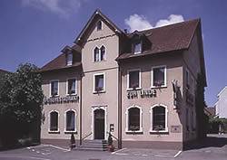 Hotel Restaurant Zur Linde - Mehrbetzimmer im Gästehaus in Wollmatingen, Konstanz