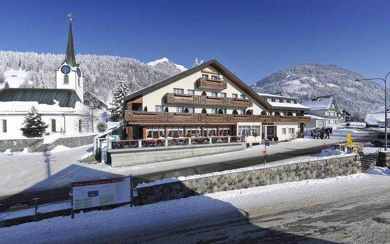 Hotel Sonne - Einzelzimmer Lodge mit Gemeinschaftsbad in Wildhaus, Wildhaus-Alt St. Johann