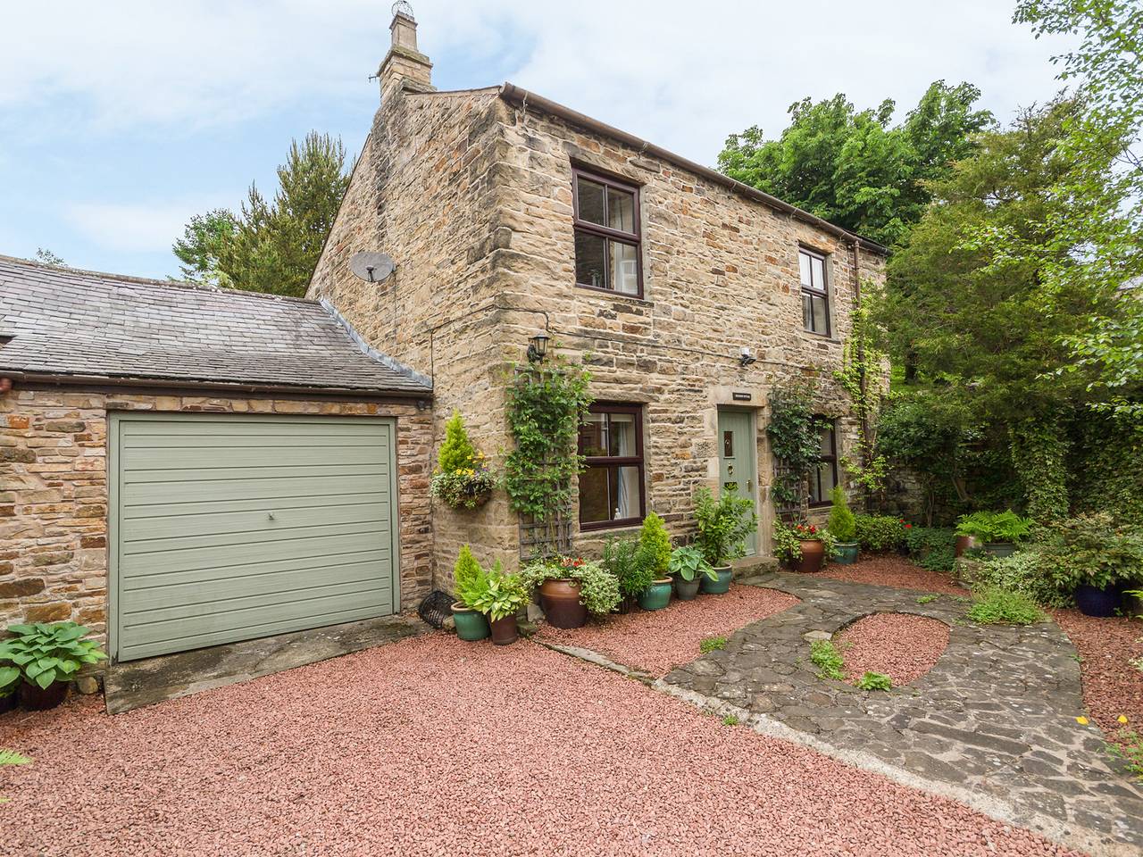 Crescent Cottage in Haltwhistle, Kielder Forest Park