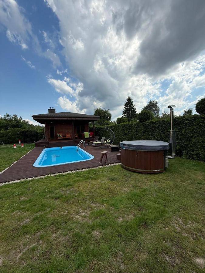 Location de vacances pour 8 personnes, avec vue et piscine ainsi que sauna et jardin, animaux acceptés en Lettonie - 2