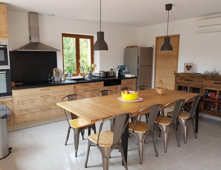 Gîte pour 8 personnes, avec jardin ainsi que piscine et terrasse à Lisle-sur-Tarn - 2