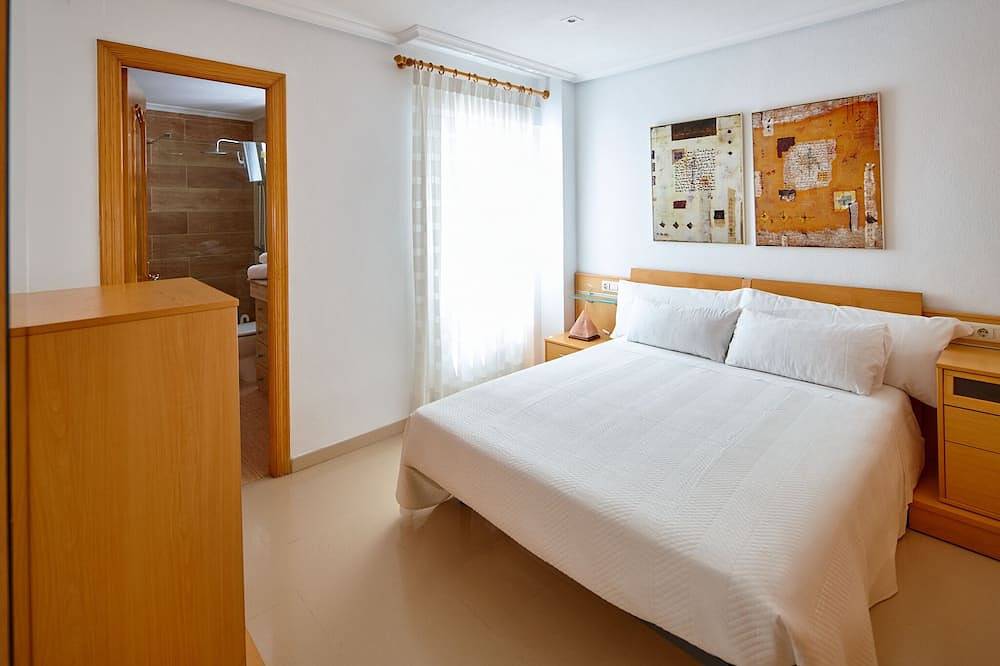 Apartamento entero, Eco-Manolita. Alojamiento con parking incluido. in La Vila, Elche