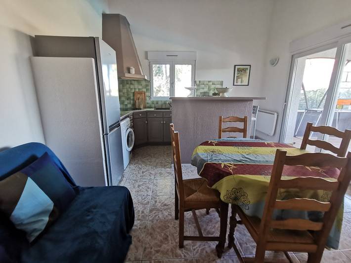 Gîte pour 5 personnes, avec terrasse ainsi que piscine et jardin dans l' Hérault - 4
