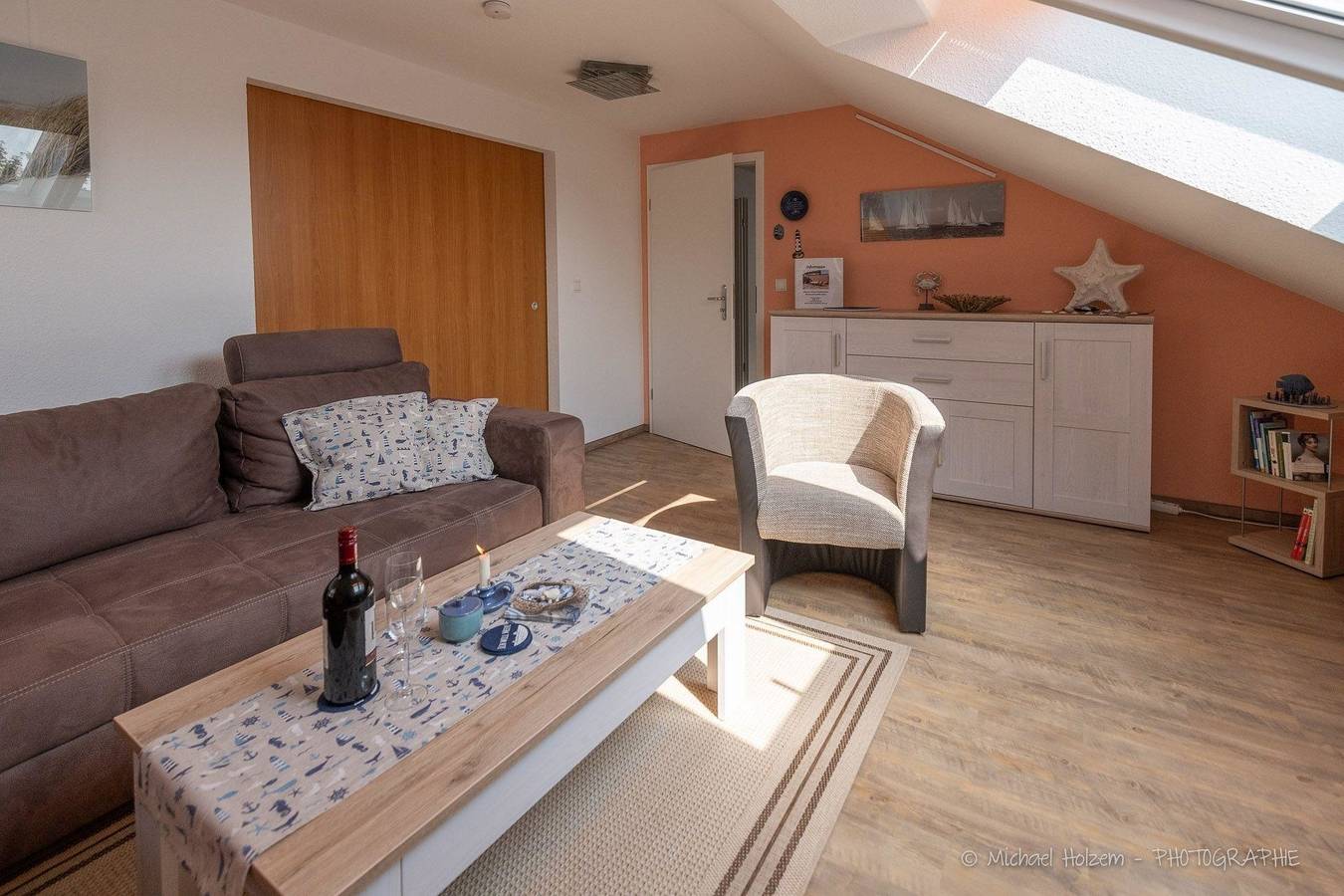 Ganze Ferienwohnung, Ferienwohnung "Otzens kleine Dachkammer" in Treia, Haithabu