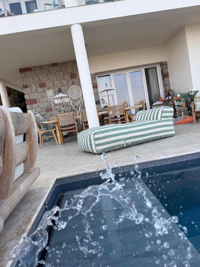 Petit coin de Paradis - Maison d'Hôtes in Alata, Région d'Ajaccio
