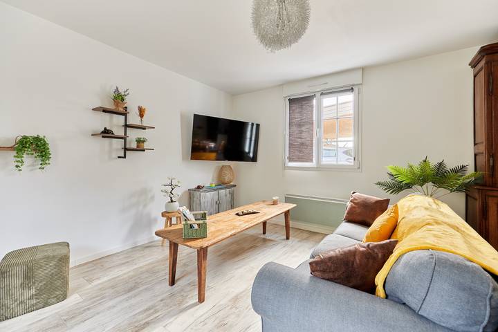 Location de vacances pour 6 personnes, avec Terrasse et Jardin à L'Oudon