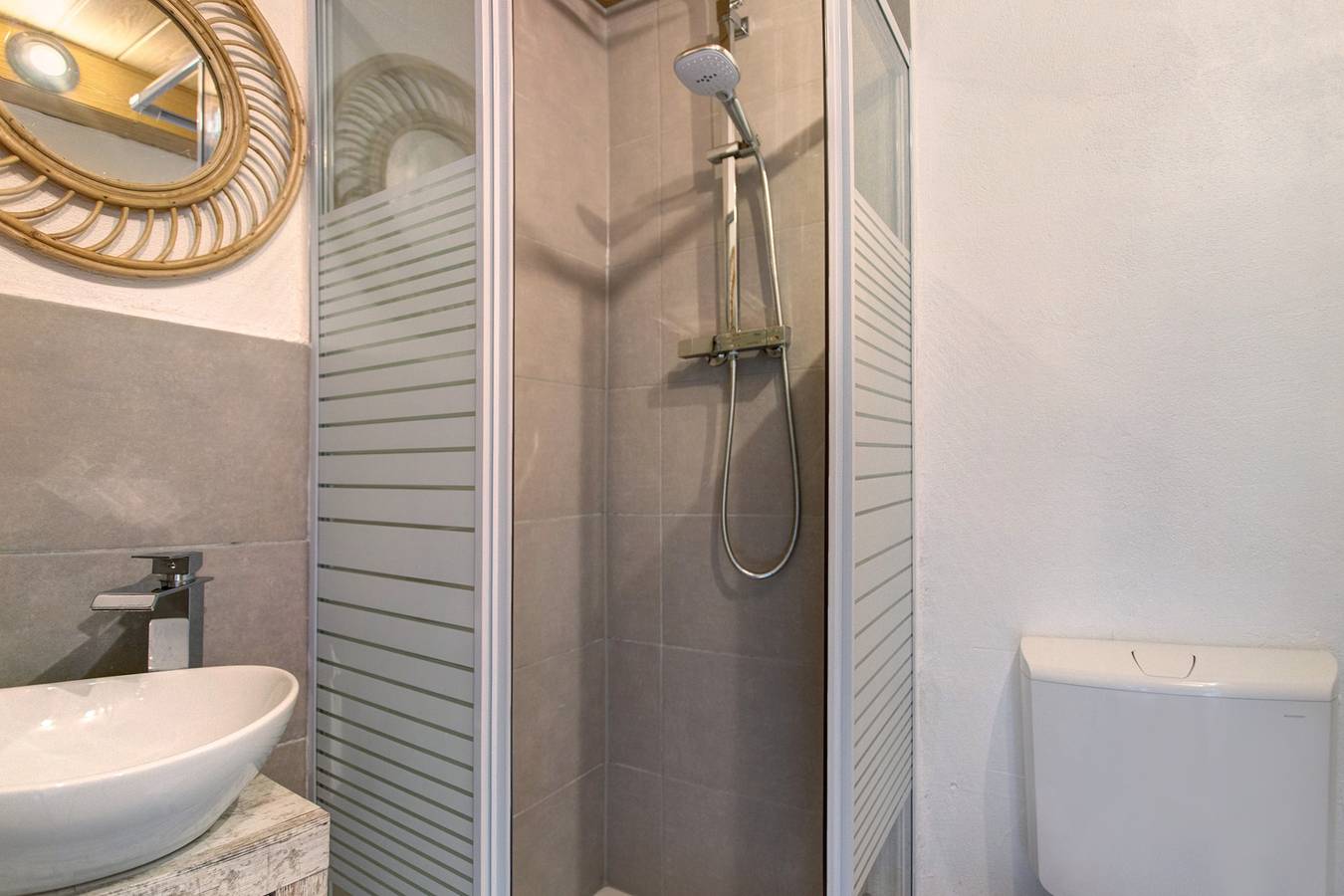 Ferienwohnung "Wohnung 1" mit gemeinsamer Terrasse und Wlan in Bayrischzell, Bayerische Alpen