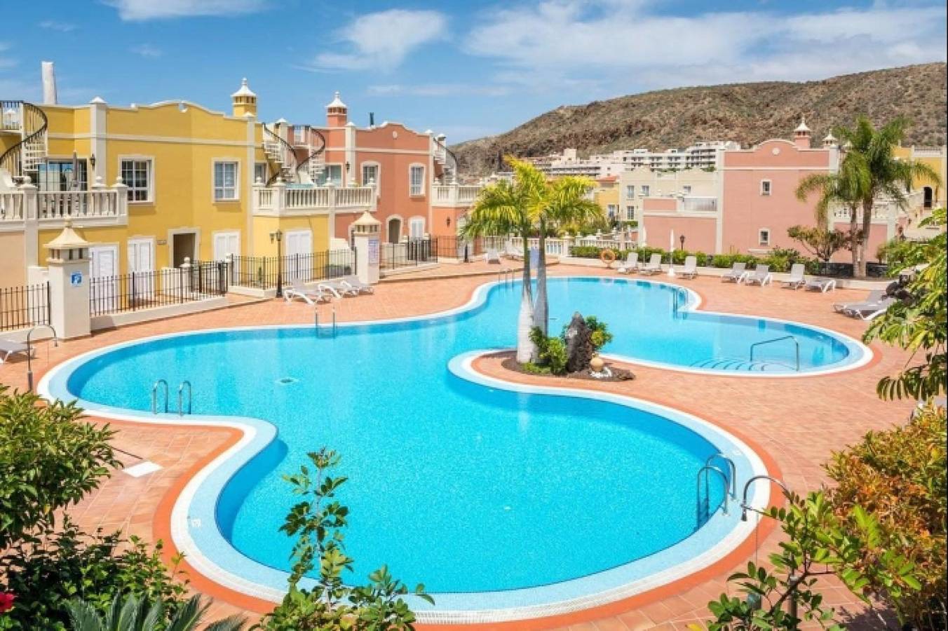 Entire apartment, Enjoy 1 Br Palm Mar next to pool in Palm-Mar, Arona