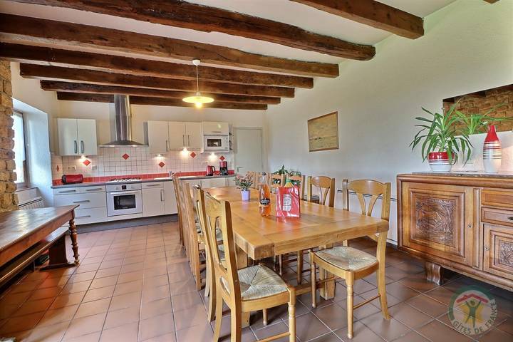 Gîte pour 11 personnes, avec jardin en Ille-et-Vilaine - 4