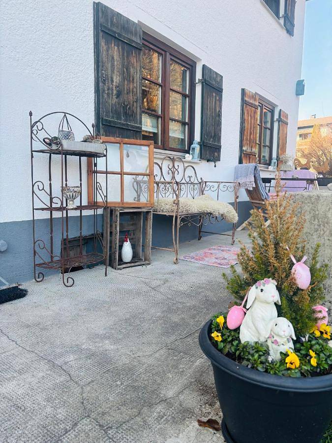 Ferienwohnung für 6 Personen, mit Terrasse und Ausblick sowie Seeblick am Weißensee - 2