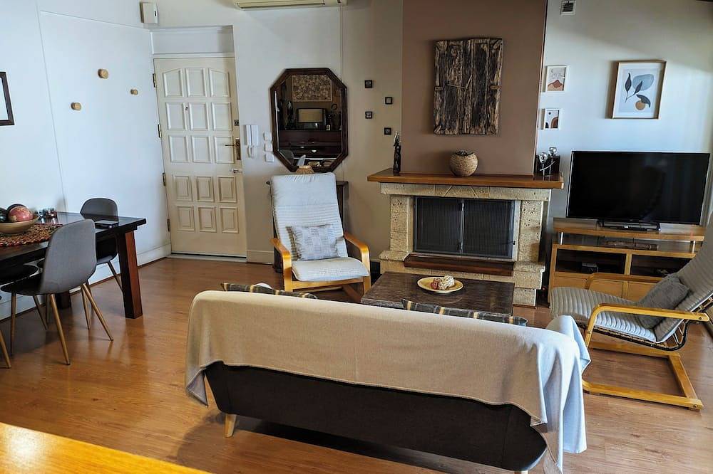 Geheel appartement, Sea View Roof Garden Apartment in Kiato, Korinthia