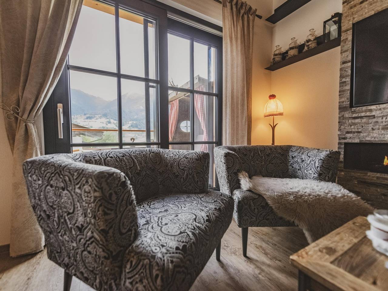 Chalet mit Wellness, Garten und Aussicht
 in Piesendorf, Pinzgau