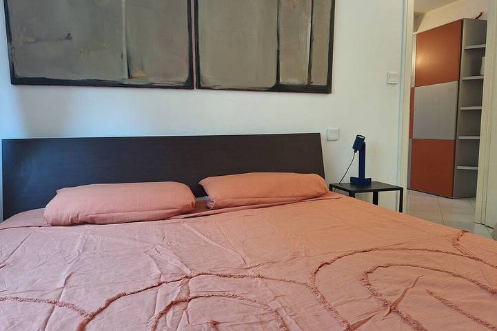 Ganze Wohnung, Seaside in Menton.2 rooms with balcony and parking. in Menton, Mittelmeerküste (Frankreich)
