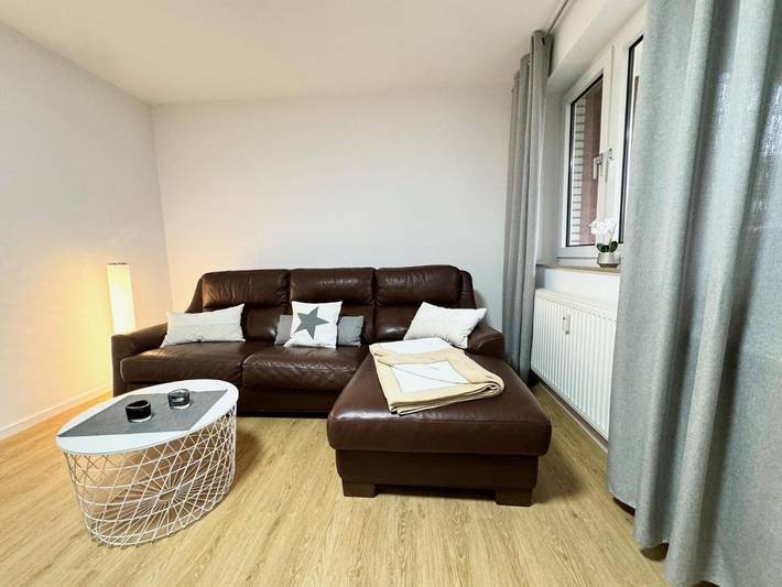 Ferienwohnung für 4 Personen, mit Balkon in Nordenham - 2