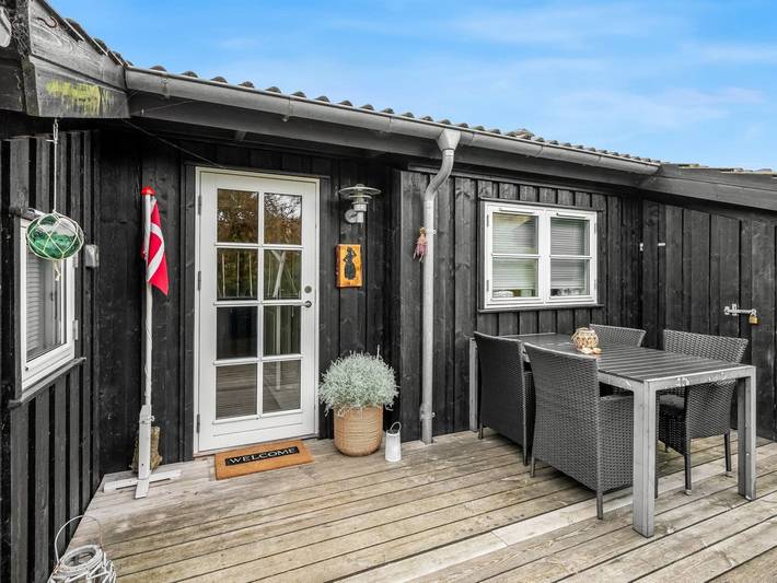 Ferieudlejning for 6 personer, med Terrasse i Sønderho