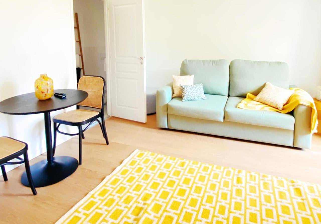 Appartement entier, Le Studio Design ⸱ Stationnement gratuit ⸱ Fibre in Déols, Région de Châteauroux