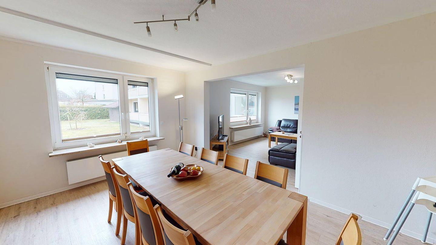 Schönes Ferienhaus für bis zu 8 Erwachsene und 1 Kind im Herzen von Grömitz - 200m zum Strand in Grömitz, Ostholstein