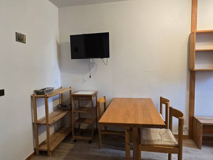 Gîte pour 3 personnes, avec terrasse à Bellentre - 4