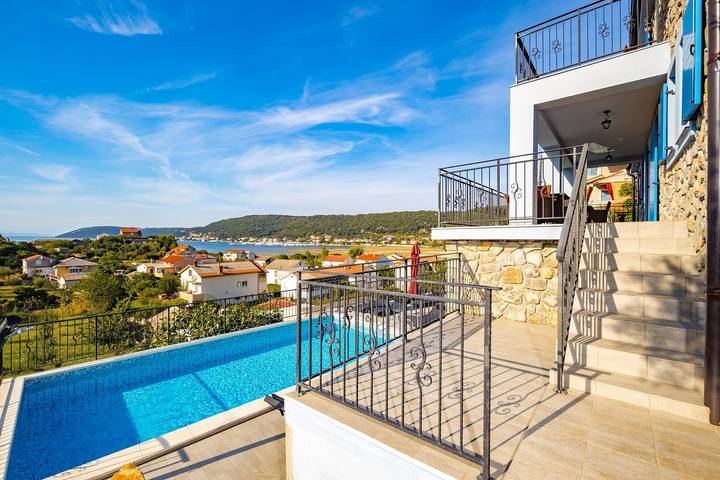 Ferienhaus mit Meerblick für 12 Personen, mit Pool und Garten in Kvarner Bucht - 3