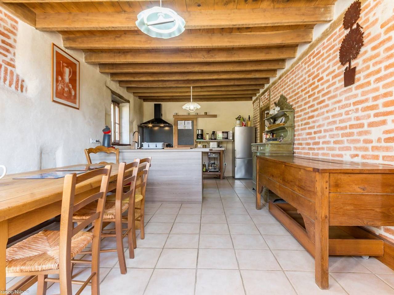 Restored farmhouse with garden, near Loire à Vélo in Nièvre
