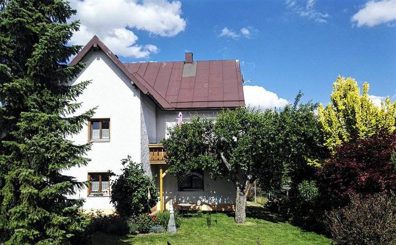 Ferienwohnung für 6 Personen, mit Terrasse und Garten