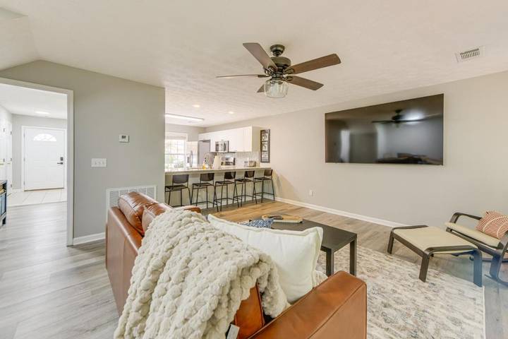 Apartamento de vacaciones para 6 personas, con terraza y piscina - 1