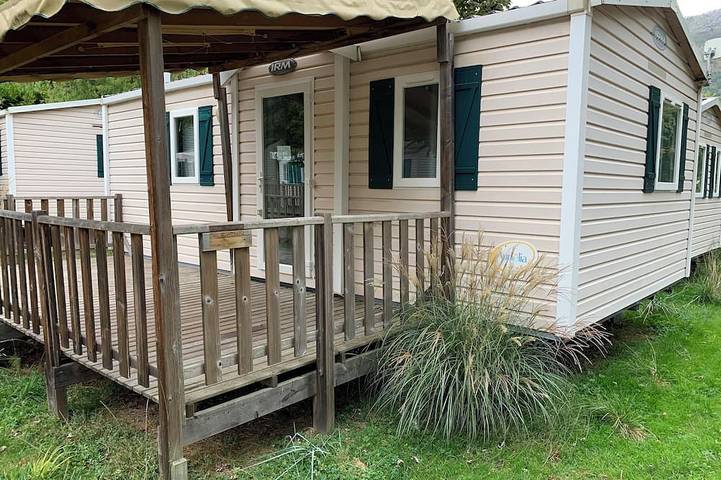 Maison de vacances pour 5 personnes, avec Terrasse ainsi que Jardin et Piscine