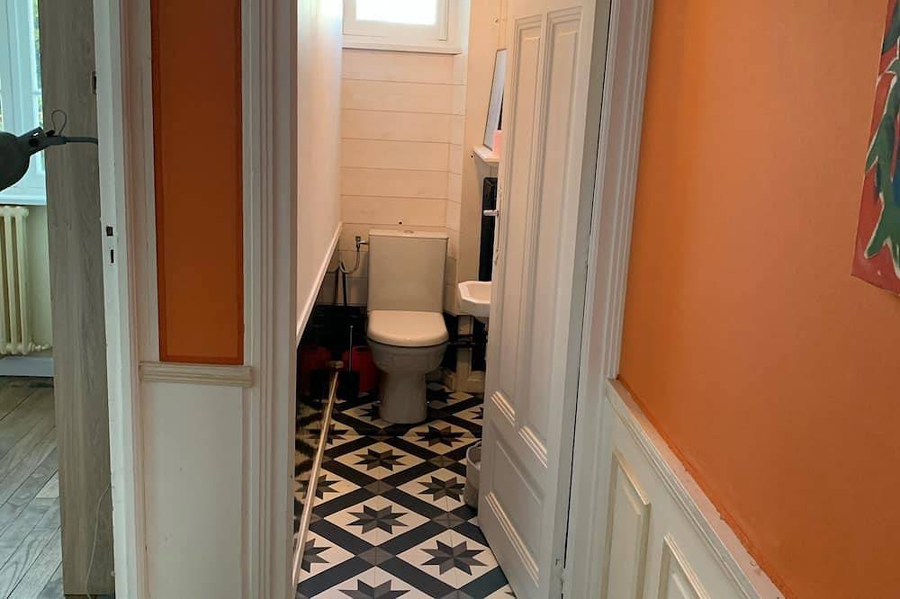 Magnifique maison bord de mer 12 pers /jacuzzi in Les Rosaires, Plérin