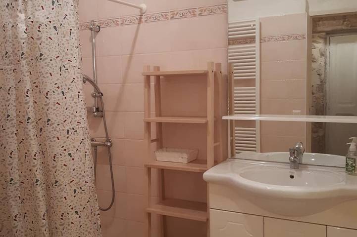 Location de vacances pour 4 personnes, avec jardin et terrasse à Vagnas - 4