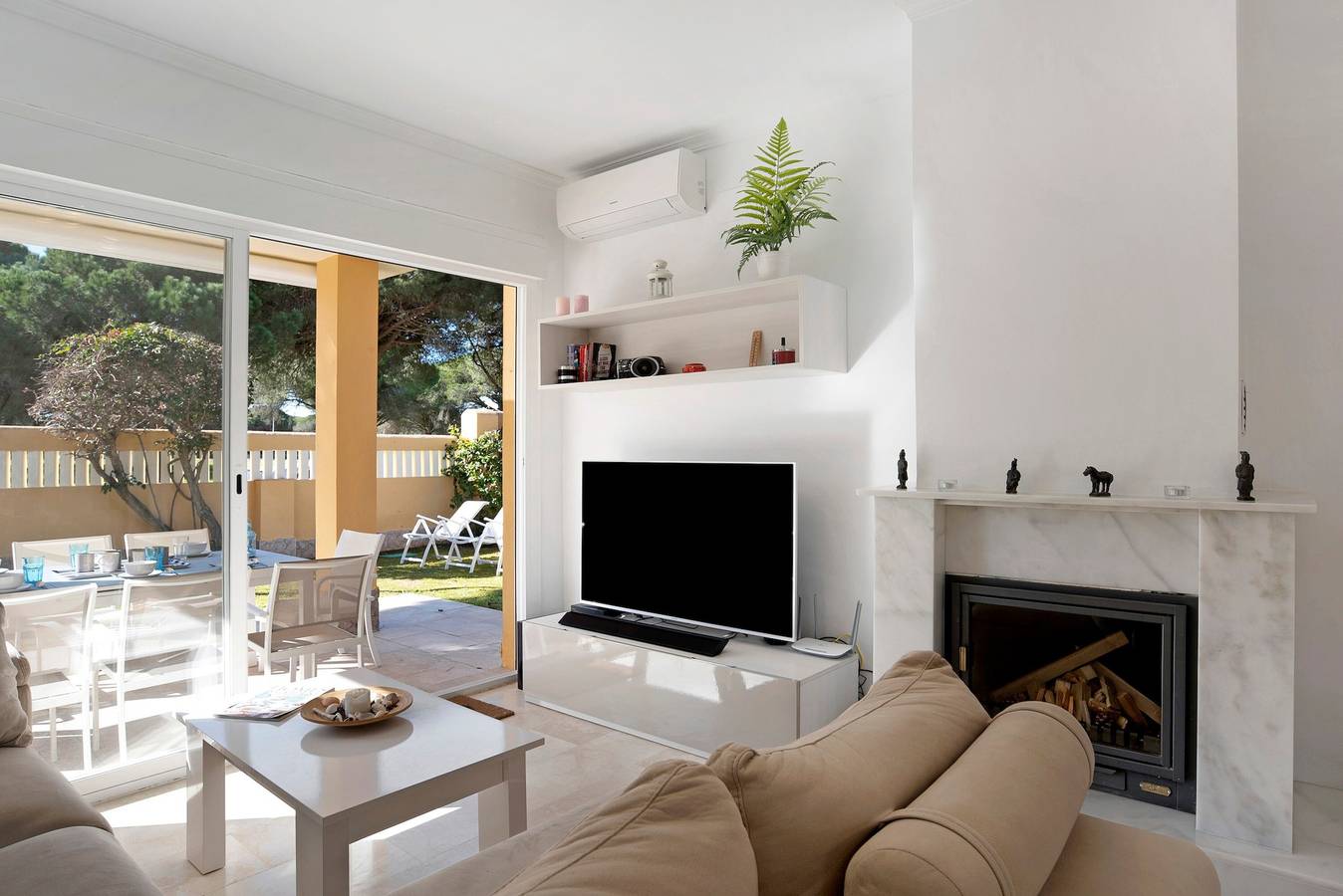 Villa "Germany" with Private Pool, Terrace & Wi-Fi in Sancti Petri, Chiclana de la Frontera