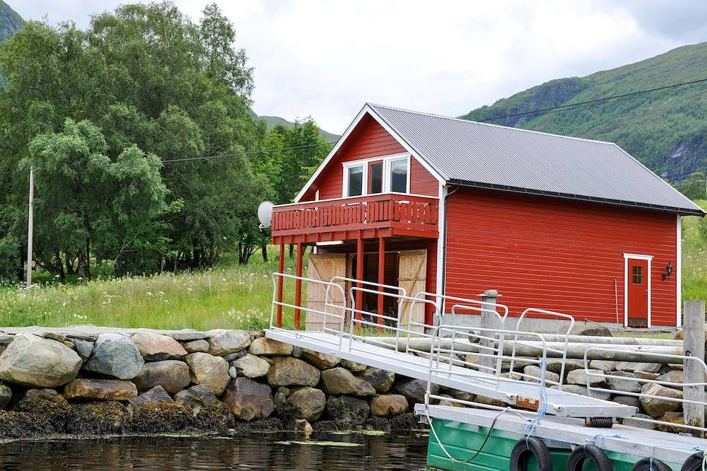 Naustet in Vanylven
