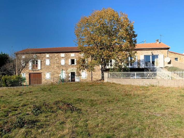Maison de vacances pour 8 personnes, avec vue ainsi que balcon et jardin en Haute-Loire - 2