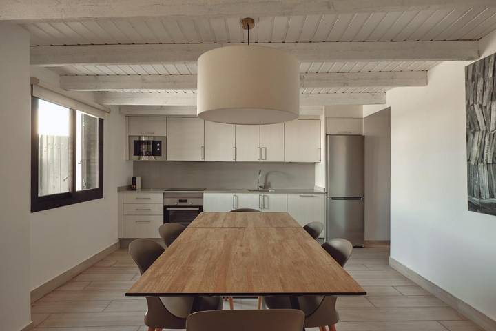 Bungalow für 6 Personen, mit Sauna und Ausblick sowie Garten und Pool, kinderfreundlich in Puerto del Carmen - 4