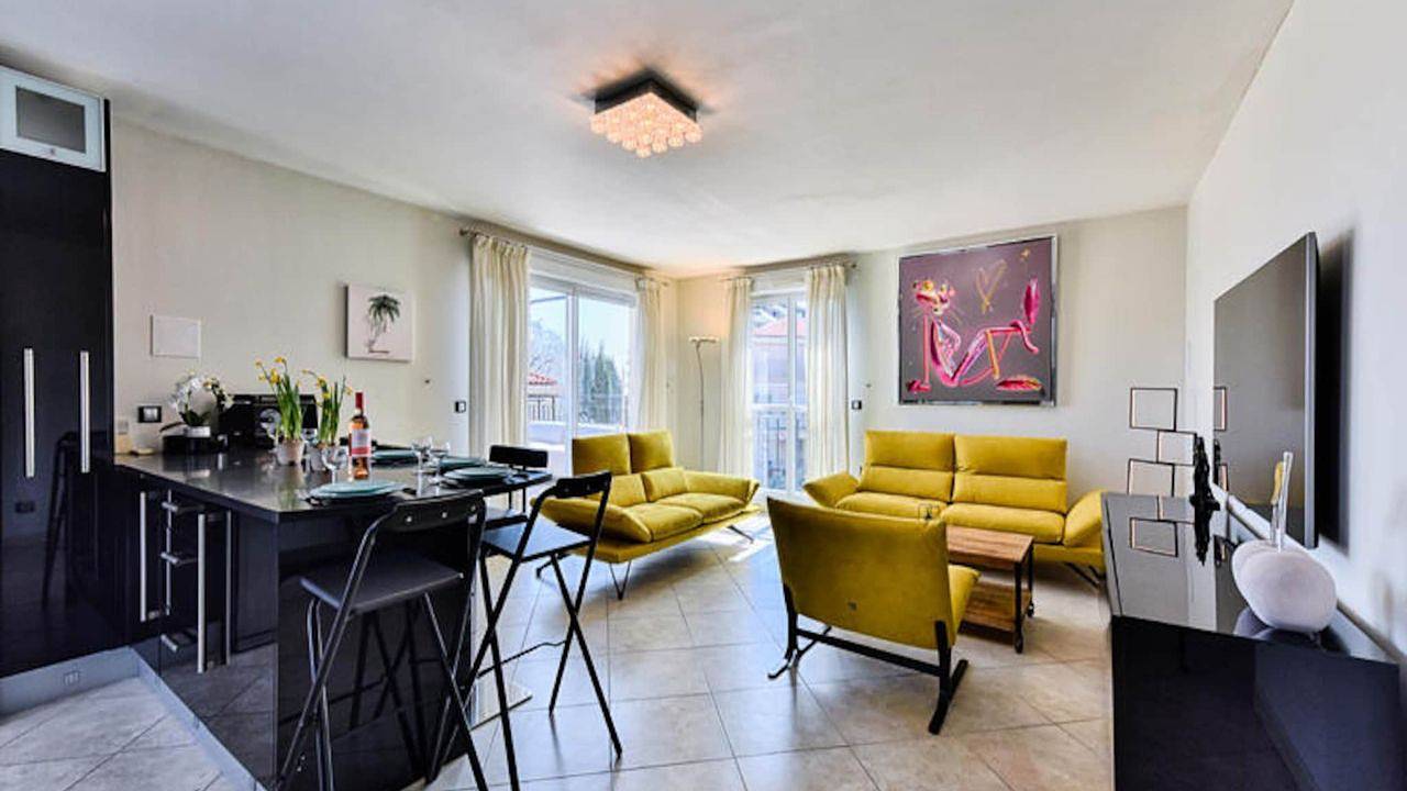 Entire holiday apartment, Ferienwohnung für 6 Personen (120 m²) in La Lanterne in Nice (France), Nice region